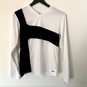 Nike Dry Fit Long Sleeve Tee Size S